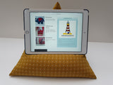 Pyramidenkissen Karo  Buchkissen oder Tablettkissen